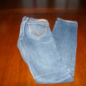 Hollister 5 Pocket Super Skinny Jeans